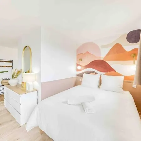 Le Boudoir, Chic Aeroport D'orly Apartment *
